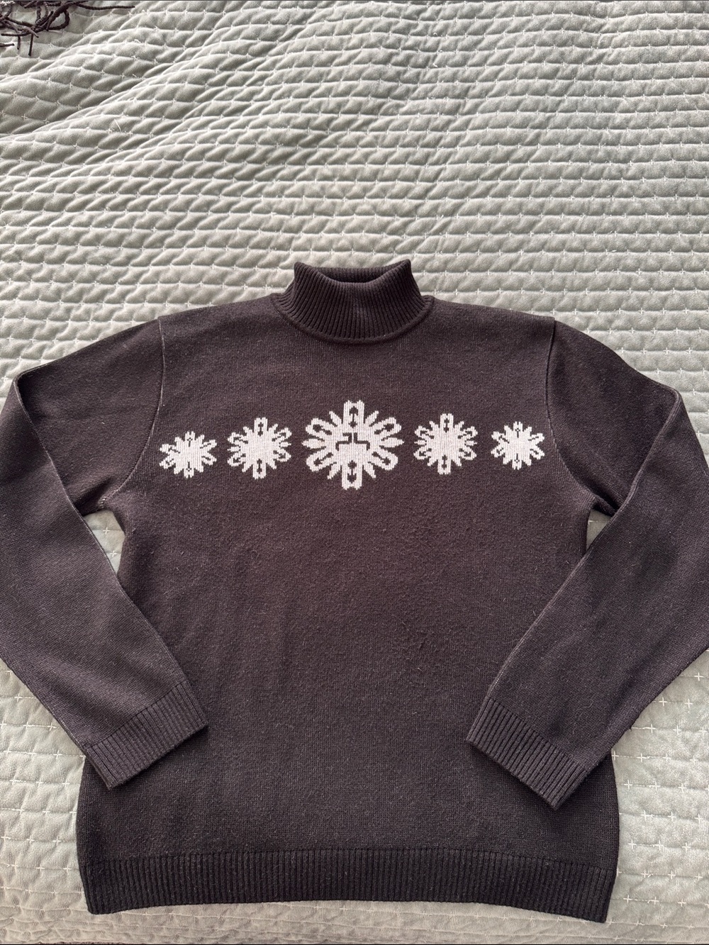 Vintage “Powderhorn” alpaca sweater Med